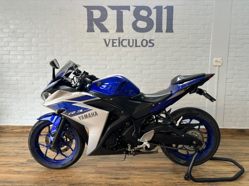 YAMAHA YZF-R3 /2016 RT 811 VEÍCULOS ARROIO DO MEIO / Carros no Vale