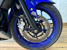 YAMAHA YZF-R3 /2016 RT 811 VEÍCULOS ARROIO DO MEIO / Carros no Vale