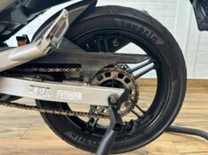 YAMAHA FAZER 250 /2014 RT 811 VEÍCULOS ARROIO DO MEIO / Carros no Vale