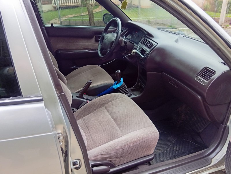 TOYOTA COROLLA DX 1.6 - 1995