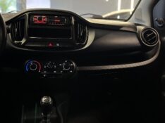 FIAT UNO 1.0 ATTRACTIVE 8V 2021/2021 JM AUTOMÓVEIS VENÂNCIO AIRES / Carros no Vale
