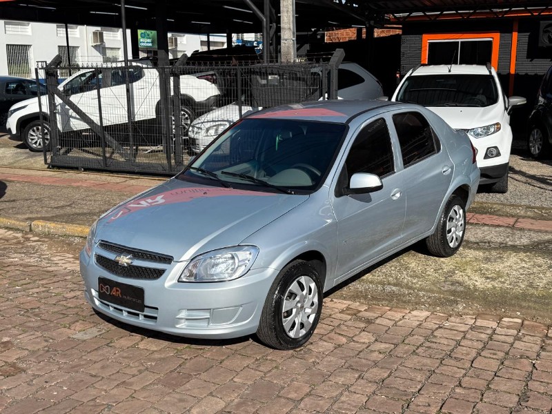 CHEVROLET PRISMA 1.4 MPFI LT 8V FLEX 4P MANUAL 2011/2012 AR MULTIMARCAS VENÂNCIO AIRES / Carros no Vale