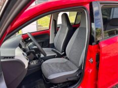 VOLKSWAGEN UP! MOVE 1.0 FLEX 2016/2016 LS MULTIMARCAS VENÂNCIO AIRES / Carros no Vale