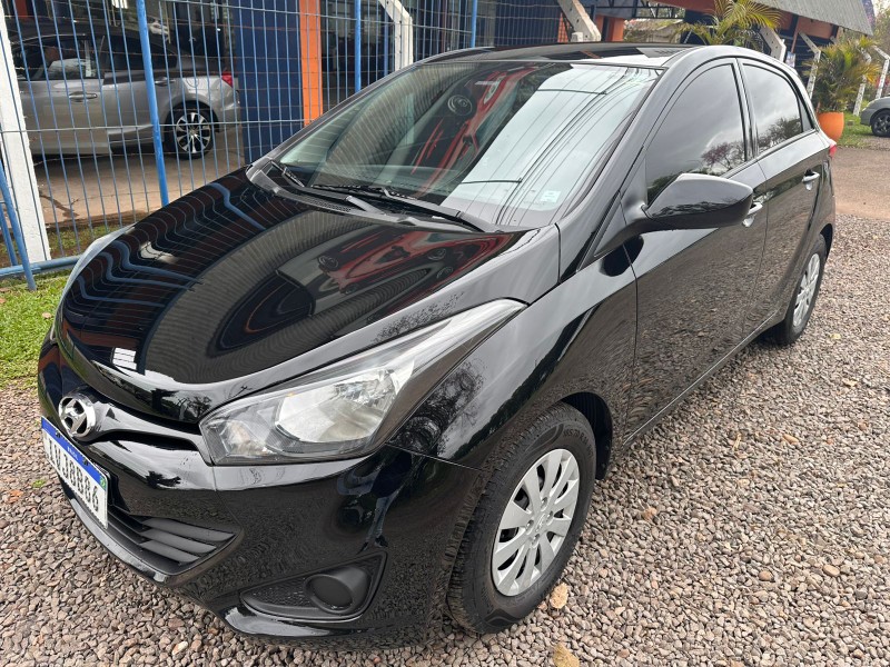 HYUNDAI HB20 COMFORT 1.6 /2014 MENEGHINI VEÍCULOS ARROIO DO MEIO / Carros no Vale