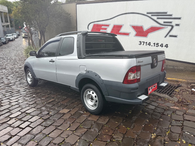 FIAT STRADA WORKING 1.4 MPI FIRE FLEX 8V CD 2013/2013 ELY AUTOMÓVEIS LAJEADO / Carros no Vale