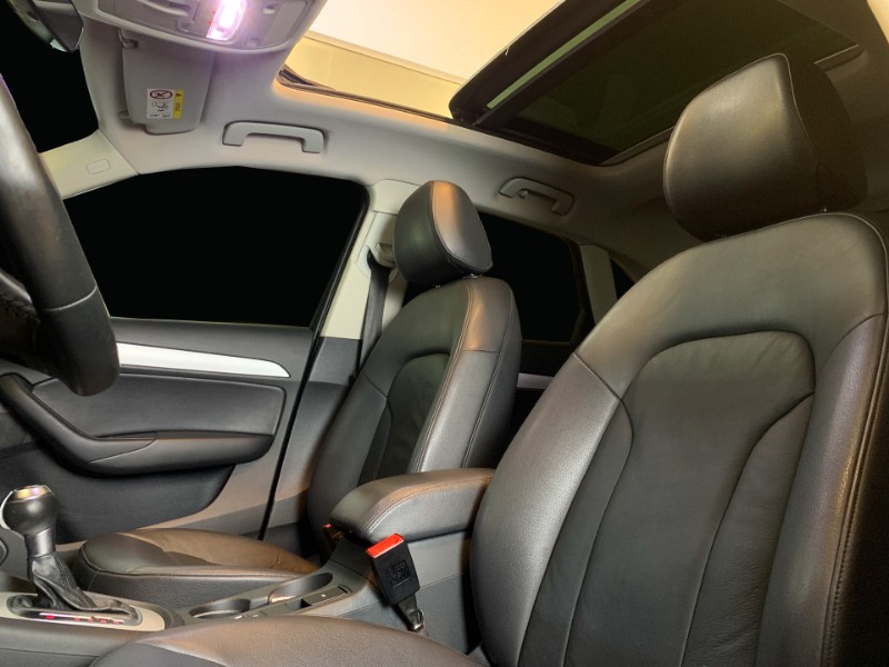 AUDI Q3 1.4 35 TFSI GASOLINA BLACK S TRONIC 2018/2018 DUARTE VEÍCULOS PORTO ALEGRE / Carros no Vale