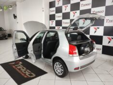 FIAT PALIO 1.0 CELEBRATION 8V 2010/2010 TIAGO AUTOMÓVEIS VENÂNCIO AIRES / Carros no Vale
