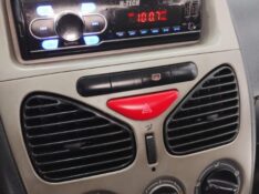 FIAT PALIO 1.0 CELEBRATION 8V 2010/2010 TIAGO AUTOMÓVEIS VENÂNCIO AIRES / Carros no Vale