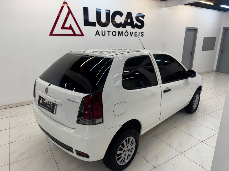 FIAT PALIO 1.0 FIRE CELEBRATION 8V 2012/2012 LUCAS AUTOMÓVEIS BOM RETIRO DO SUL / Carros no Vale