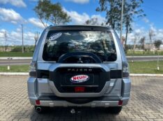 MITSUBISHI PAJERO FULL PAJERO HPE FULL 3.2 4X4 T.I.DIES 5P AUT 2015/2016 NEURI VEÍCULOS LAJEADO / Carros no Vale