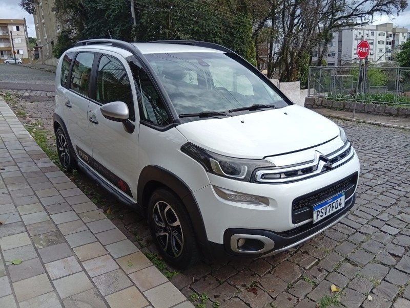 CITROEN AIRCROSS SHINE 1.6 - 2017