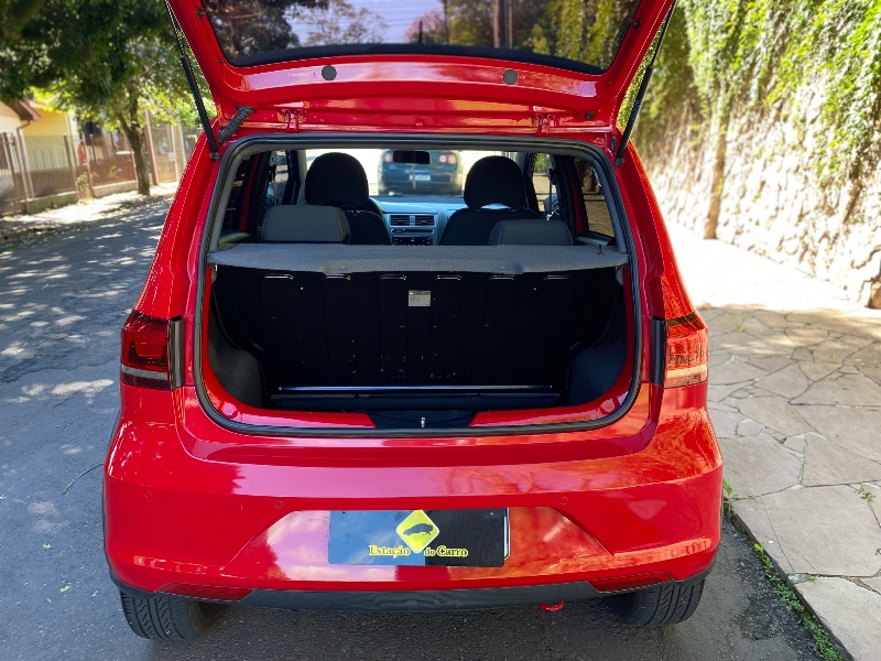 VOLKSWAGEN FOX XTREME 1.6 2018/2019 ESTAÇÃO DO CARRO ESTRELA / Carros no Vale