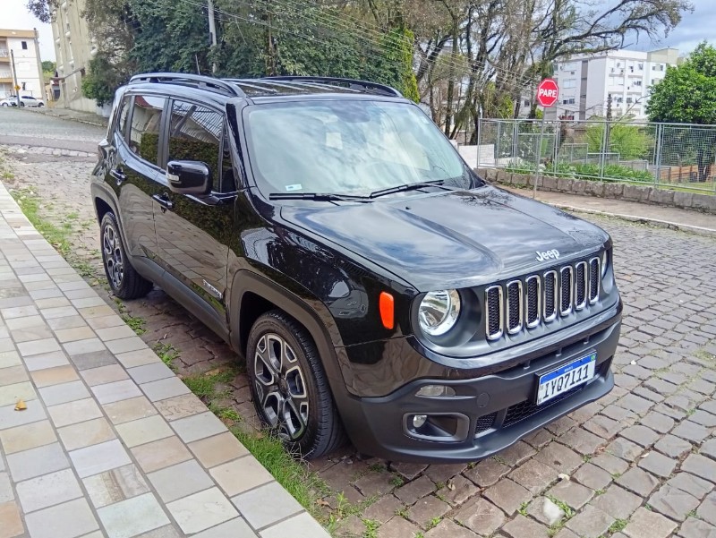 JEEP RENEGADE 1.8 LONGITUDE 2018/2018 ALTERNATIVA VEÍCULOS LAJEADO / Carros no Vale