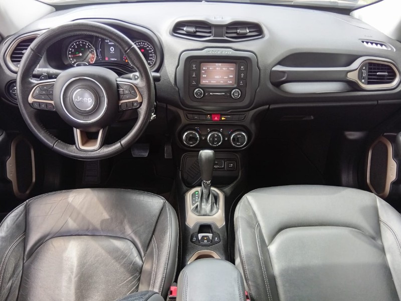 JEEP RENEGADE 1.8 LONGITUDE 2018/2018 ALTERNATIVA VEÍCULOS LAJEADO / Carros no Vale