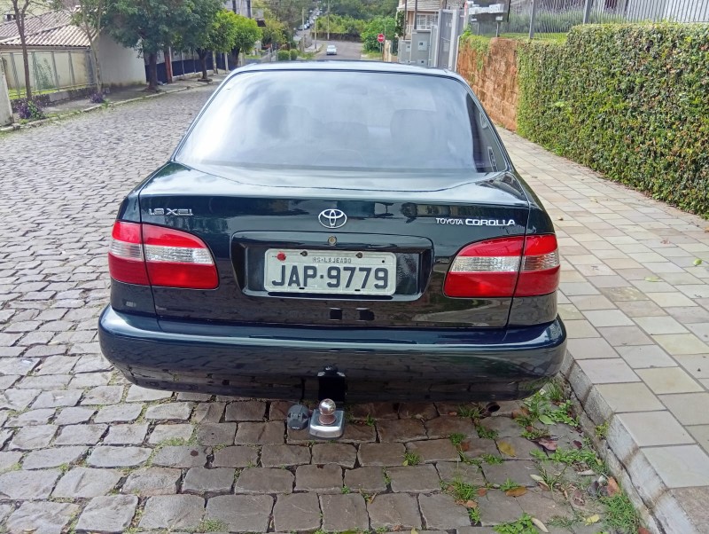 TOYOTA COROLLA XEI 1.8 - 2000