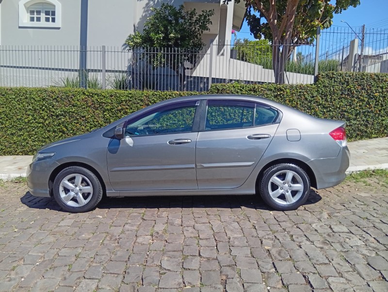 HONDA CITY SEDAN LX - 2011