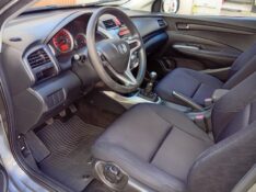 HONDA CITY SEDAN LX 2010/2011 ALTERNATIVA VEÍCULOS LAJEADO / Carros no Vale