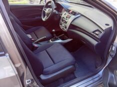 HONDA CITY SEDAN LX 2010/2011 ALTERNATIVA VEÍCULOS LAJEADO / Carros no Vale