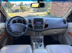 TOYOTA HILUX SW4 SRV D4-D 4X4 3.0 TDI DIES. AUT 2011/2011 LS MULTIMARCAS VENÂNCIO AIRES / Carros no Vale
