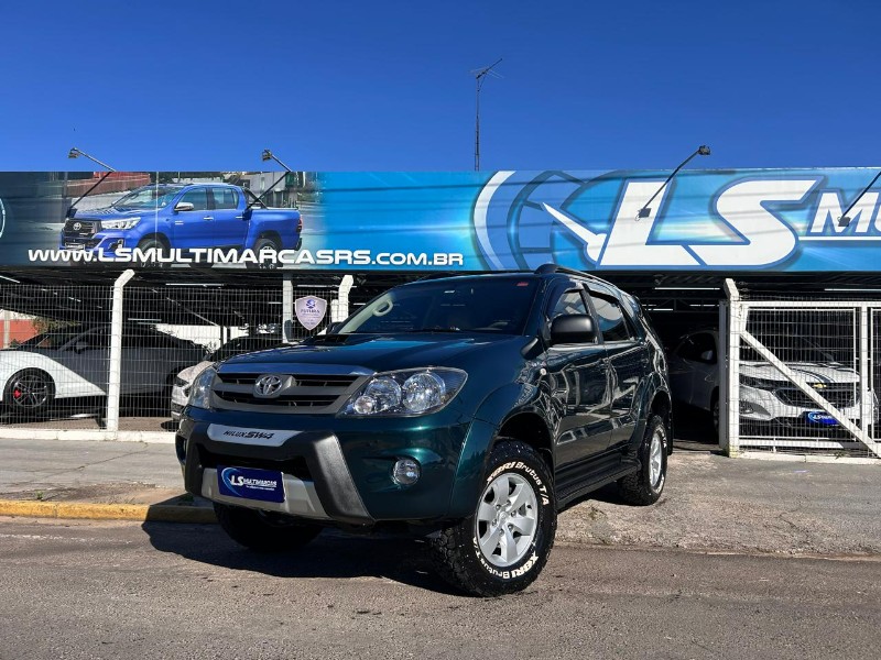 TOYOTA HILUX SW4 SRV D4-D 4X4 3.0 TDI DIES. AUT 2006/2006 LS MULTIMARCAS VENÂNCIO AIRES / Carros no Vale