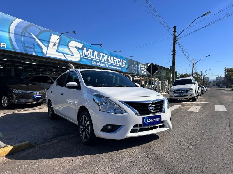 NISSAN VERSA SL 1.6 16V FLEXSTART 4P AUT. 2018/2018 LS MULTIMARCAS VENÂNCIO AIRES / Carros no Vale