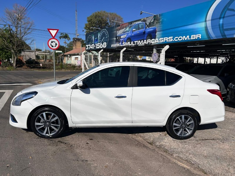 NISSAN VERSA SL 1.6 16V FLEXSTART 4P AUT. 2018/2018 LS MULTIMARCAS VENÂNCIO AIRES / Carros no Vale