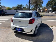 FORD KA 1.0 SE/SE PLUS TIVCT FLEX 5P 2020/2020 LS MULTIMARCAS VENÂNCIO AIRES / Carros no Vale
