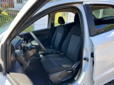 FORD KA 1.0 SE/SE PLUS TIVCT FLEX 5P 2020/2020 LS MULTIMARCAS VENÂNCIO AIRES / Carros no Vale