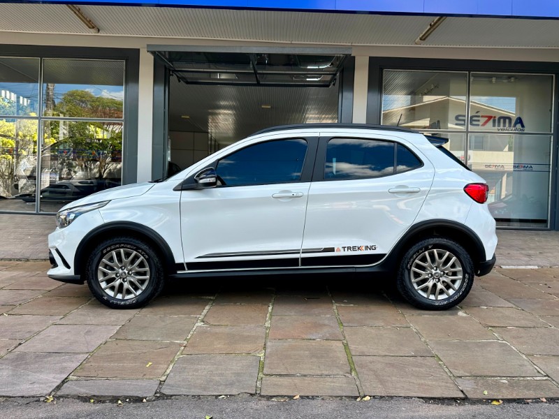 FIAT ARGO TREKKING 1.8 AT6 FLEX 4P 2020/2020 SÉTIMA VEÍCULOS GUAPORÉ / Carros no Vale
