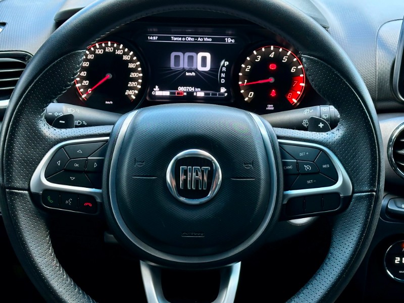 FIAT ARGO TREKKING 1.8 AT6 FLEX 4P 2020/2020 SÉTIMA VEÍCULOS GUAPORÉ / Carros no Vale