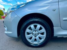 PEUGEOT 207 XR SPORT 1.4 2008/2009 SÉTIMA VEÍCULOS GUAPORÉ / Carros no Vale