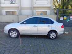 FORD FIESTA SEDAN / COMPLETO 2008/2009 ALTERNATIVA VEÍCULOS LAJEADO / Carros no Vale