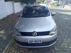 VOLKSWAGEN FOX 1.6 GII 2013/2014 ALTERNATIVA VEÍCULOS LAJEADO / Carros no Vale