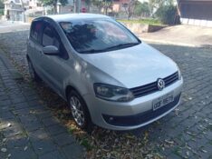 VOLKSWAGEN FOX 1.6 GII 2013/2014 ALTERNATIVA VEÍCULOS LAJEADO / Carros no Vale