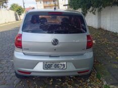 VOLKSWAGEN FOX 1.6 GII 2013/2014 ALTERNATIVA VEÍCULOS LAJEADO / Carros no Vale