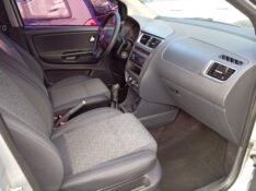 VOLKSWAGEN FOX 1.6 GII 2013/2014 ALTERNATIVA VEÍCULOS LAJEADO / Carros no Vale