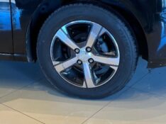 CHEVROLET ONIX 1.4 LTZ AUT. 2017/2018 JM AUTOMÓVEIS VENÂNCIO AIRES / Carros no Vale