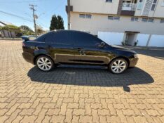 MITSUBISHI LANCER 2.0 2013/2013 ELY AUTOMÓVEIS LAJEADO / Carros no Vale