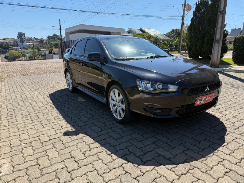 MITSUBISHI LANCER 2.0 2013/2013 ELY AUTOMÓVEIS LAJEADO / Carros no Vale