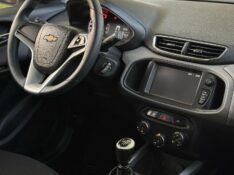 CHEVROLET ONIX HATCH LT 1.4 8V FLEXPOWER 5P MEC. 2019/2019 BRS VEÍCULOS BOM RETIRO DO SUL / Carros no Vale