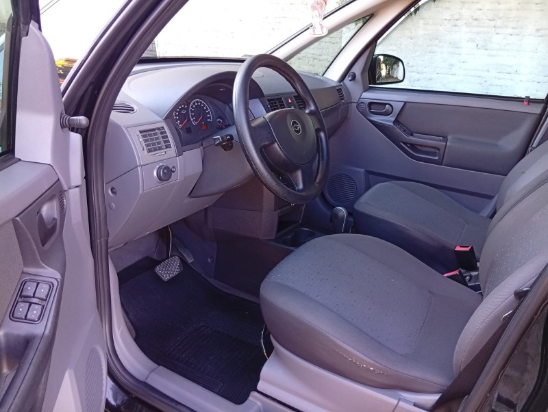CHEVROLET MERIVA EXPRESSION 1.8 - 2010