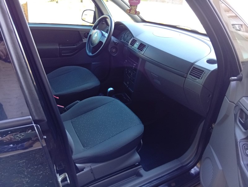 CHEVROLET MERIVA EXPRESSION 1.8 - 2010