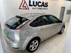 FORD FOCUS GLX 1.6 2013/2013 LUCAS AUTOMÓVEIS BOM RETIRO DO SUL / Carros no Vale