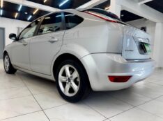 FORD FOCUS GLX 1.6 2013/2013 LUCAS AUTOMÓVEIS BOM RETIRO DO SUL / Carros no Vale