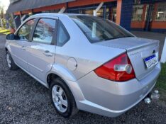 FORD FIESTA CLASS 1.6 /2010 MENEGHINI VEÍCULOS ARROIO DO MEIO / Carros no Vale
