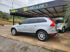 VOLVO XC 60 3.0 AWD 2009/2010 TS VEÍCULOS ANTA GORDA / Carros no Vale