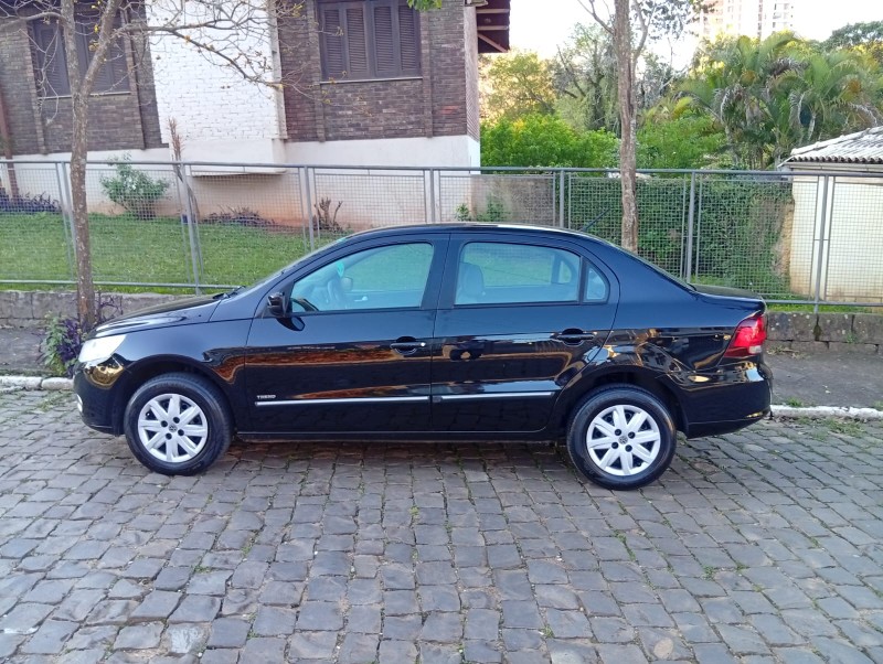 VOLKSWAGEN VOYAGE 1.0 - 2011