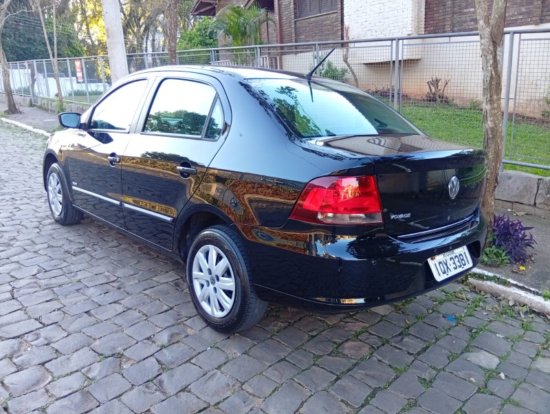 VOLKSWAGEN VOYAGE 1.0 - 2011