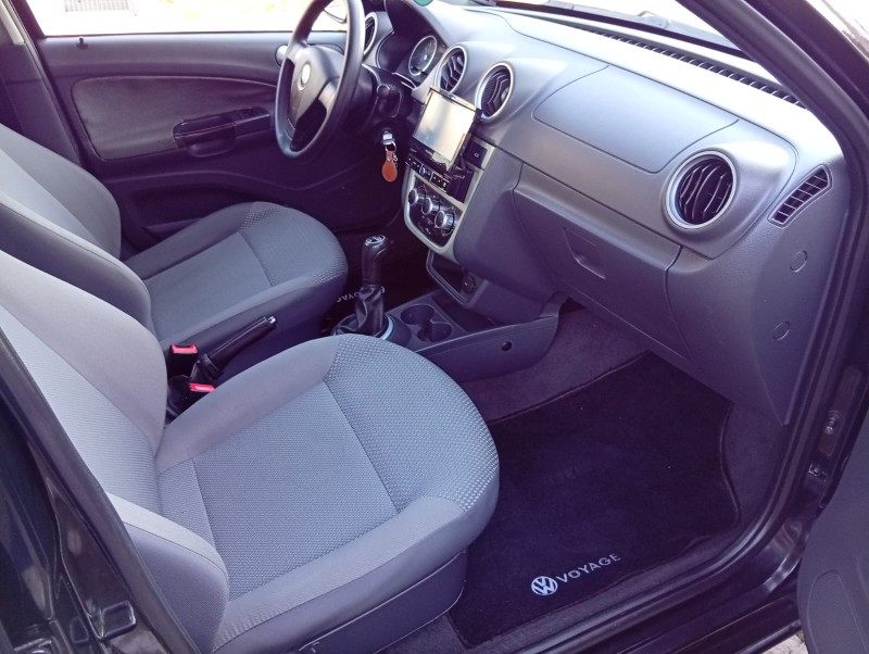 VOLKSWAGEN VOYAGE 1.0 - 2011