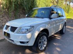 MITSUBISHI PAJERO TR-4 2.0 4X4 2010/2010 ESTAÇÃO DO CARRO ESTRELA / Carros no Vale